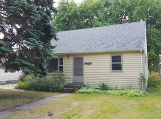 1317 11th Ave N, Moorhead, MN 56560
