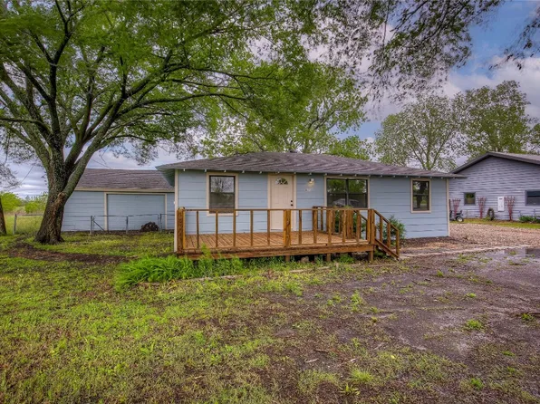 815 N Us Highway 69, Celeste, TX 75423