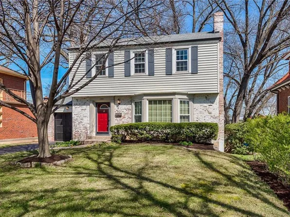7205 Forsyth Blvd, Saint Louis, MO 63130