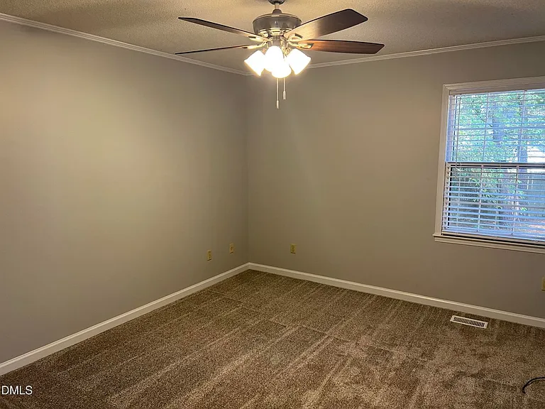 200 Lake Pine Dr — Photo 15