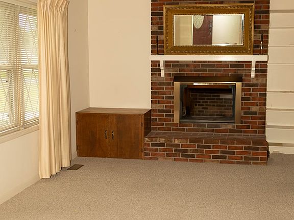 3rd image of 2710 Wesco Dr