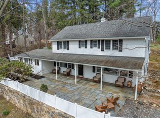 180 Millwood Rd, Chappaqua, NY 10514