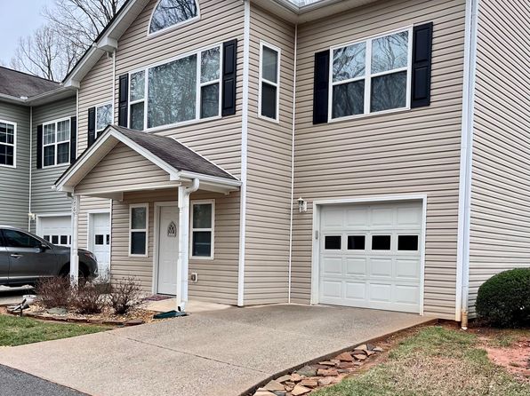 176 Pointe Cir