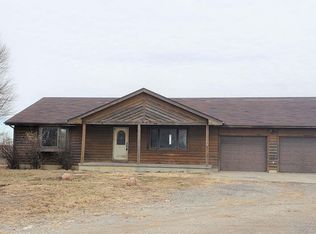9410 T4 Rd, Hoyt, KS 66440