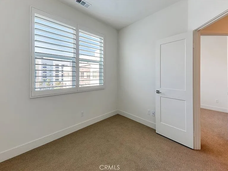 987 E Mason Ln #129 — Photo 30