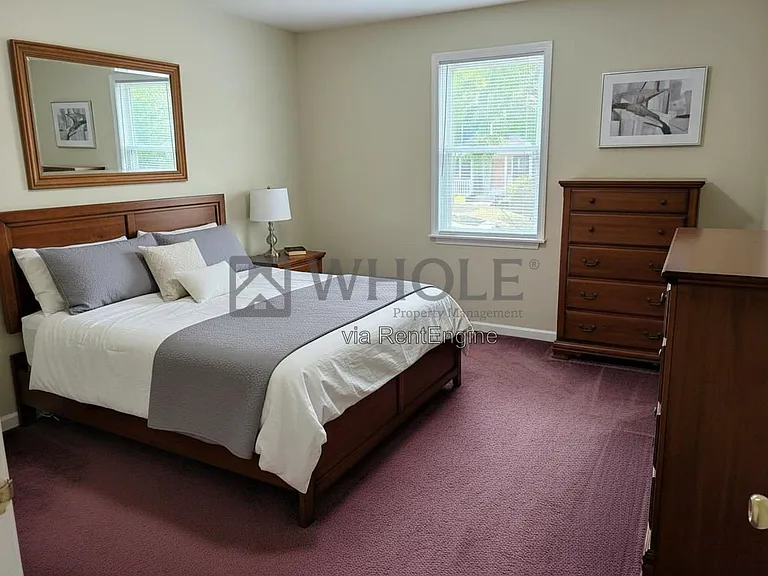 386 Wildwood Ct — Photo 15