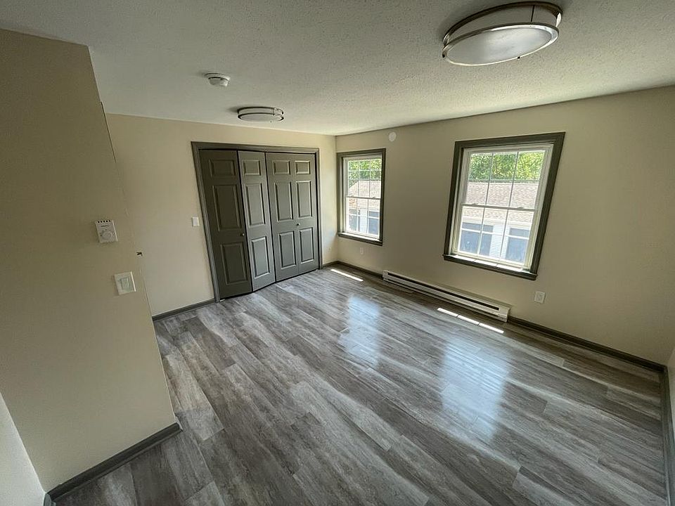 Pinecrest Townhomes 63 Tripp Rd Woodstock CT Zillow