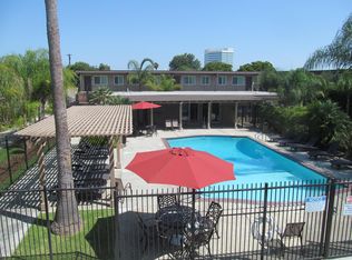 17281 Keelson Ln, Huntington Beach, CA 92647