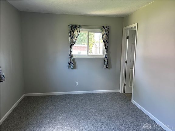 4th image of 103 W Boitnott Dr