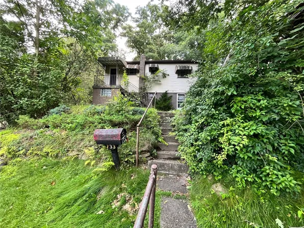 733 Fir Way, Oakmont, PA 15139