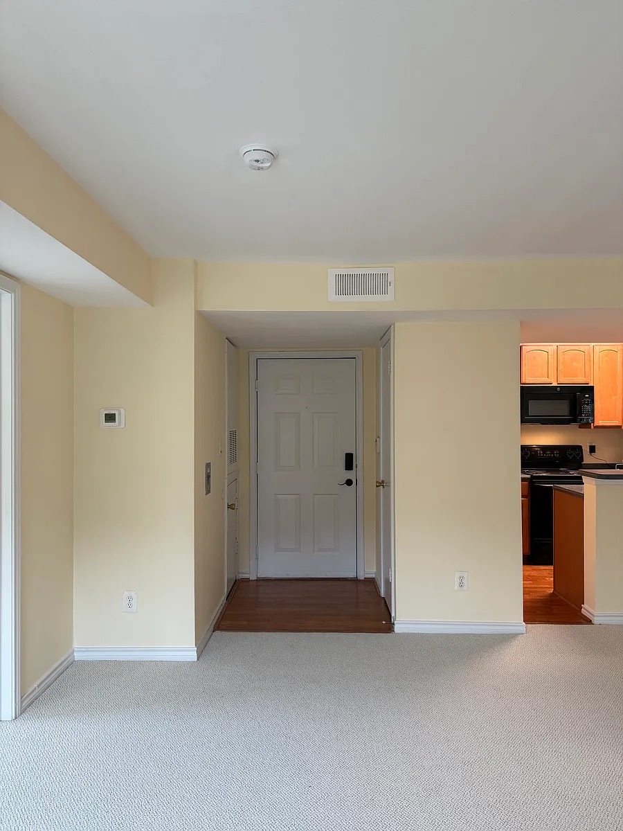 Building Photo - 12158 Penderview Ter #1138