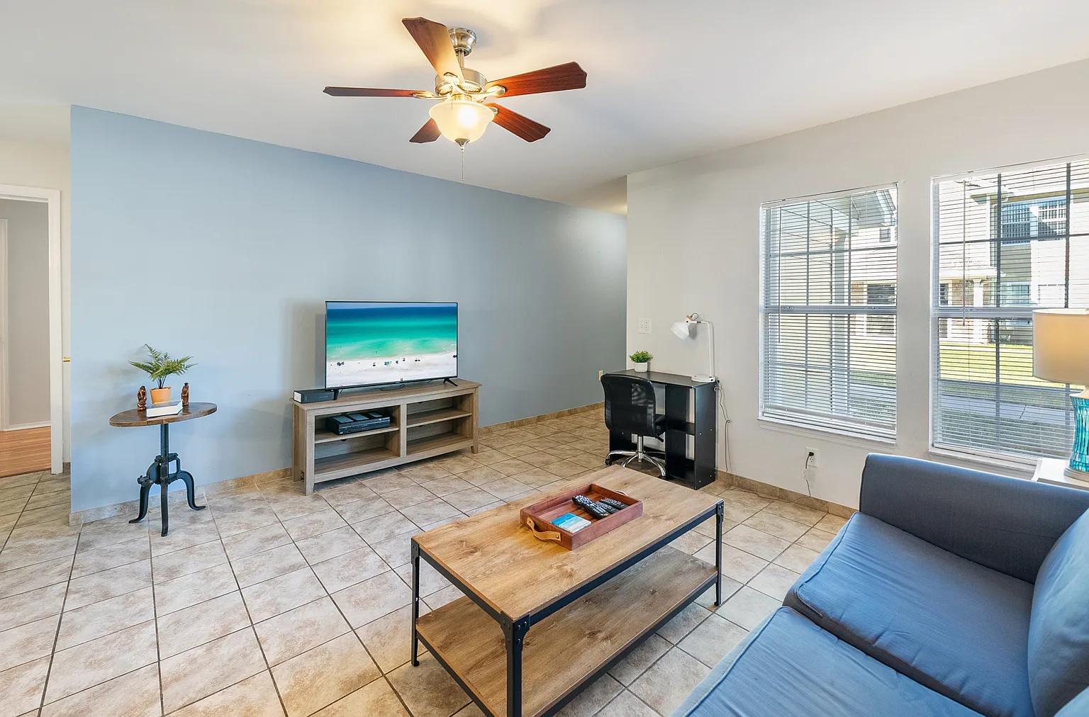 1404 Lighthouse Rd — Photo 3