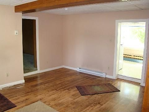 5th image of 612 Water St