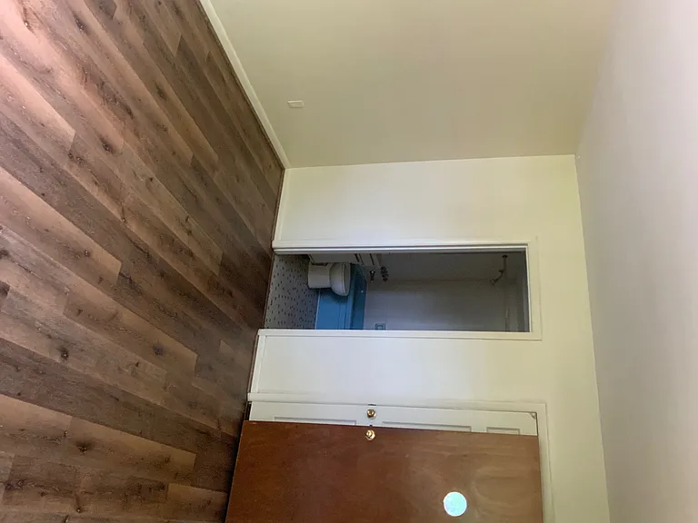 2534 Vera Ave — Photo 12