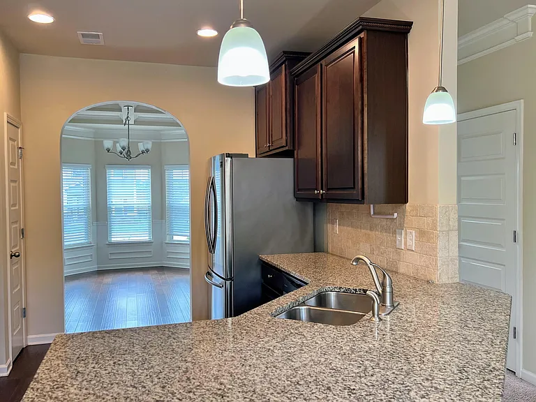 5022 Vine Ln — Photo 14