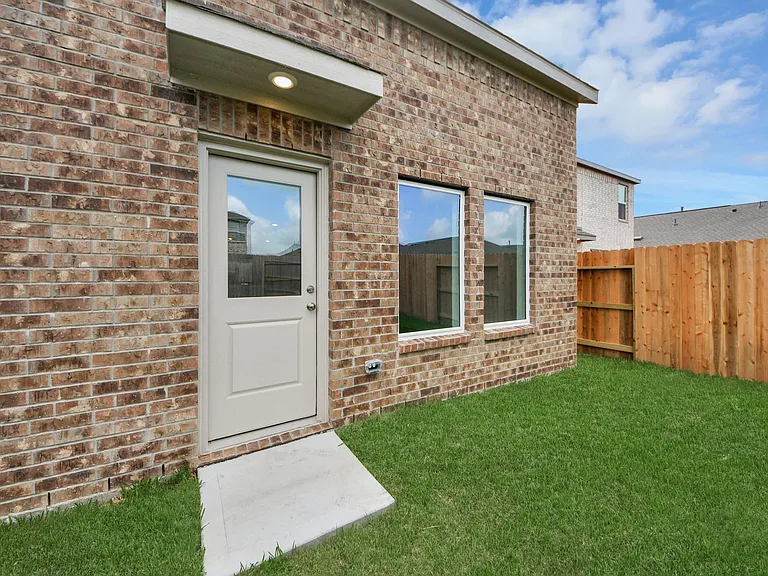 16831 Spotted Oak Dr — Photo 33