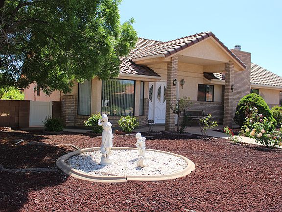 2nd image of 3165 W Canyon View Dr
