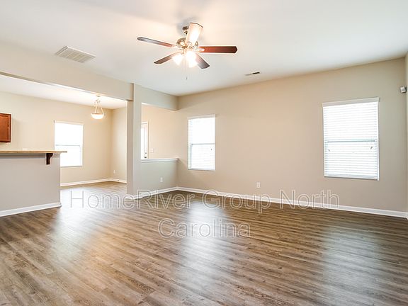 3rd image of 1068 Joselynn Dr