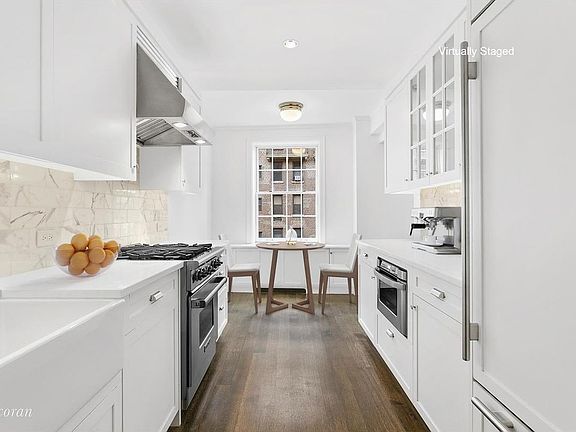 4th image of 28 E 10th St APT 7D