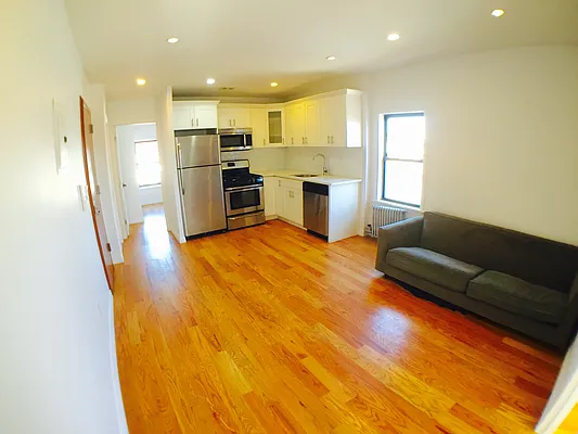 Rented by J Misrahi Realty Corp | media 37