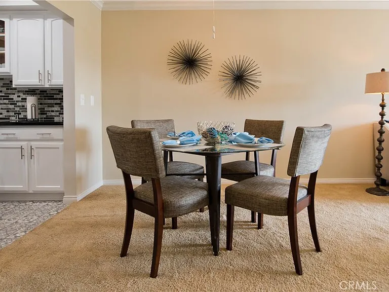12830 Burbank Blvd #305 — Photo 10