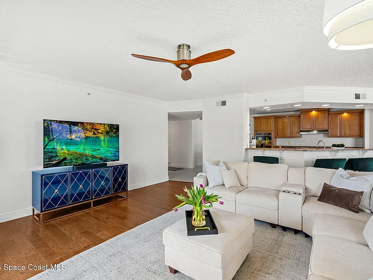 1095 Highway A1A #2502 — Photo 47