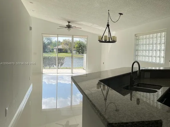 4117 Sapphire Ter, Weston, FL 33331