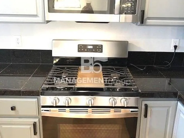 17222 NW Widgi Creek Ct — Photo 12