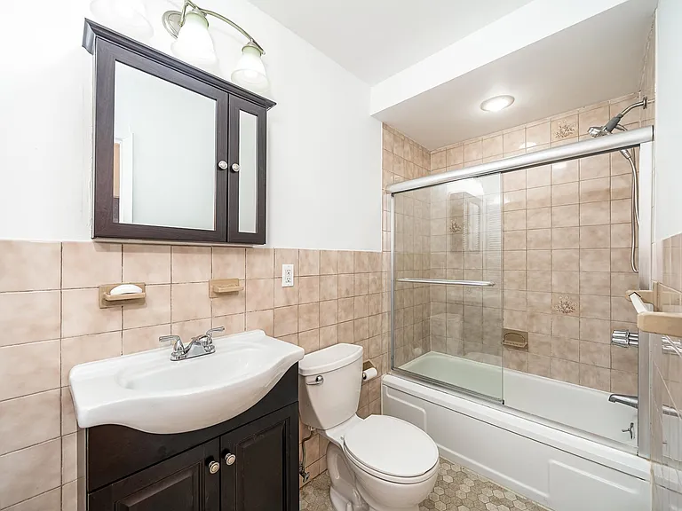 314 Paterson Plank Rd #3B — Photo 14