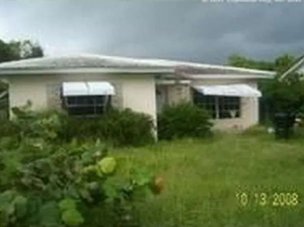 1115 N K St, Lake Worth, FL 33460