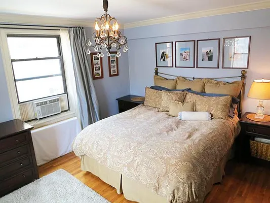 Sold by Real Direct | media 11