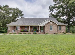 1936 Pleasant Hill Rd, Lynchburg, TN 37352