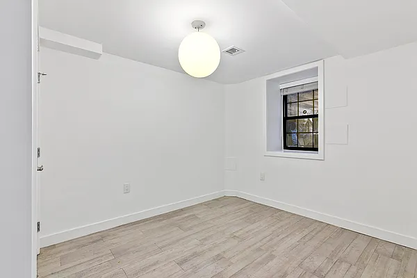 Rented by Brown Harris Stevens | media 15