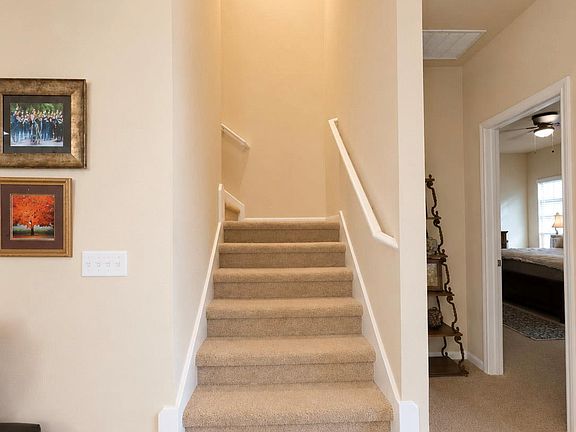5th image of 1403 Brashear Ct