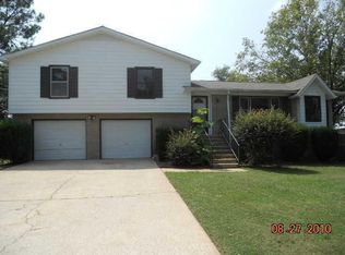 2111 Cecille Dr SW, Huntsville, AL 35803