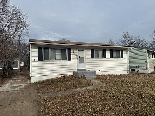 1217 Baron Ave Photo 1