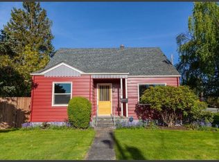 1424 S 13th St, Mount Vernon, WA 98274