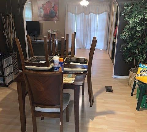 5th image of 5033 Mimosa Cir