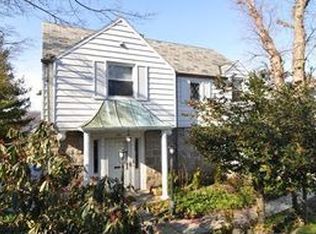 190 Shonnard Ter, Yonkers, NY 10701
