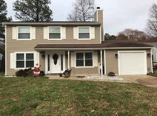 227 Brunswick Pl, Newport News, VA 23601