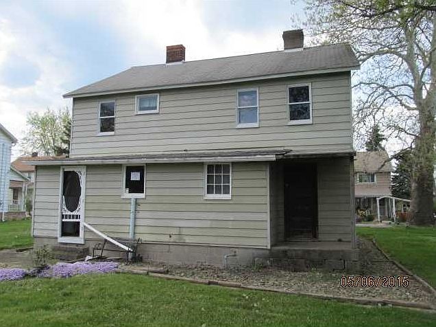 2nd image of 198 Cherry Ln