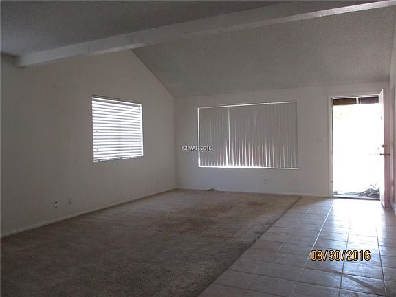 3rd image of 4027 Arrowood Dr #0