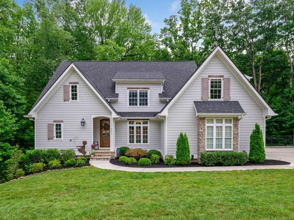 4073 Windtree Dr #13, Signal Mountain, TN 37377
