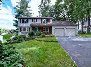 35 Uconn Ave, Glastonbury, CT 06033