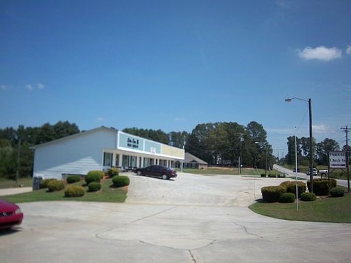 2nd image of 66 Fairfield Rd