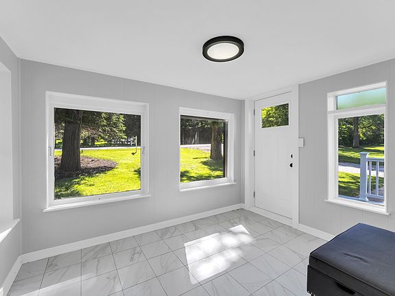 4th image of 27283 W Nippersink Rd