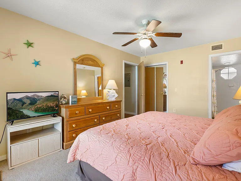 8707 Knightsbridge Ct #B — Photo 23