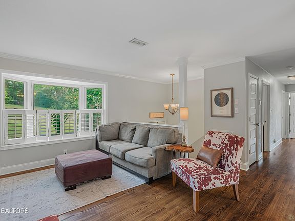 5th image of 7700 Nubbin Ridge Dr