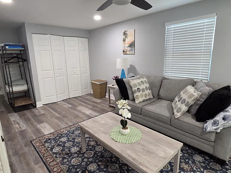 5105 Tangerine Ave S — Photo 16