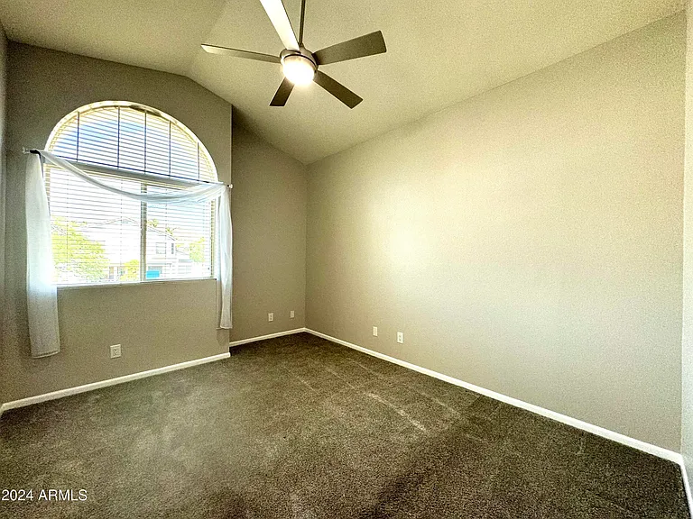 13245 S 35th St — Photo 10